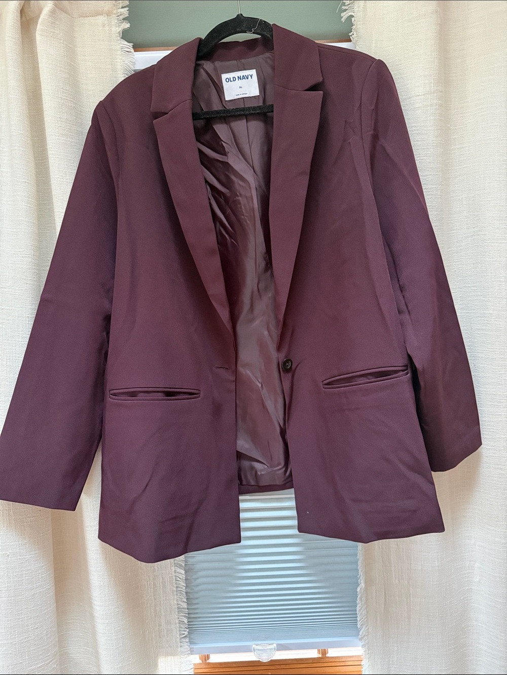 Old Navy Women's Burgundy Single-Button Blazer